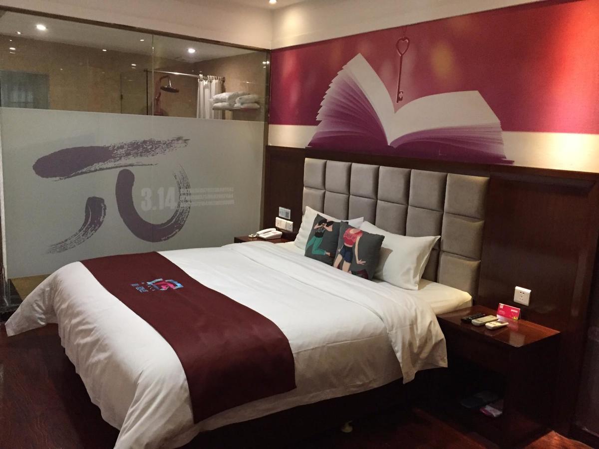 Pai Hotel Chongqing Qijiang Bus Station Екстериор снимка