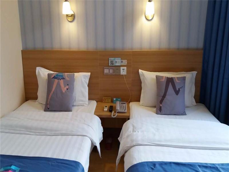 Pai Hotel Chongqing Qijiang Bus Station Екстериор снимка